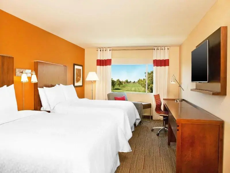 Four Points By Sheraton At Phoenix Mesa Gateway Airport - Chambres
