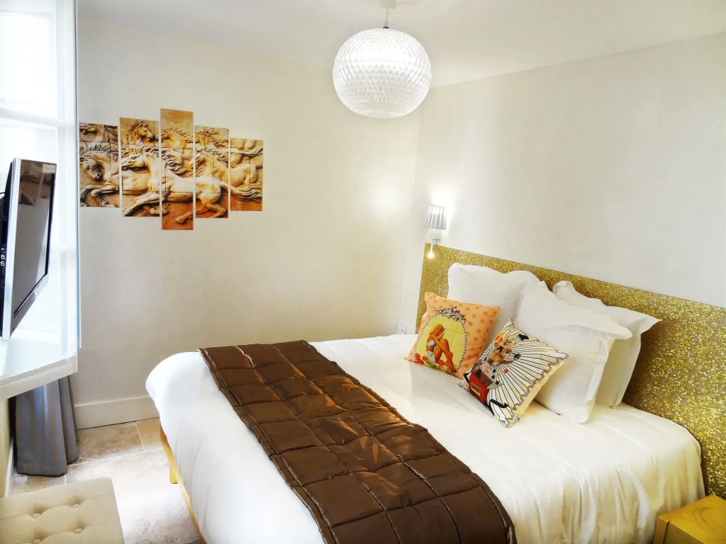 Hotel le Pavillon picture