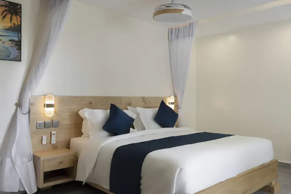 Hotel photo 12