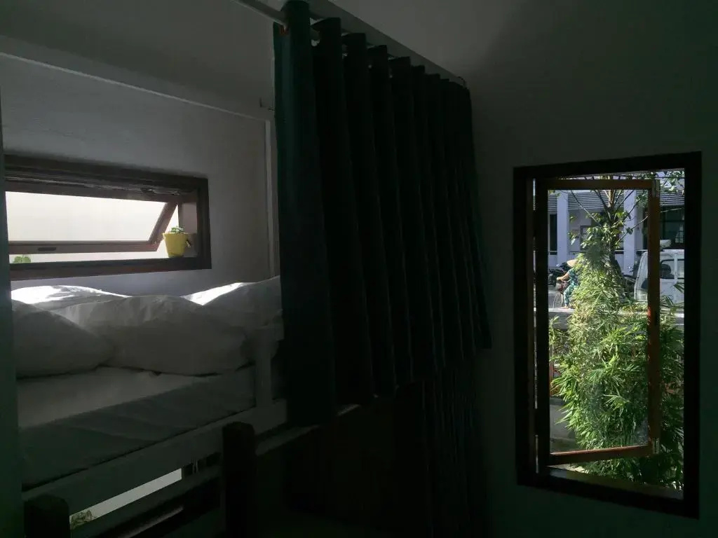 Bed in Dorm