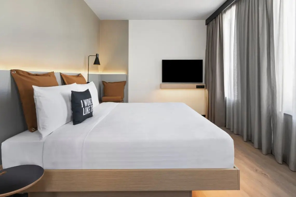 Superior room