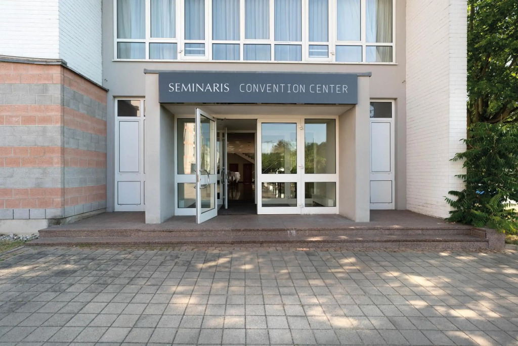 Image 25