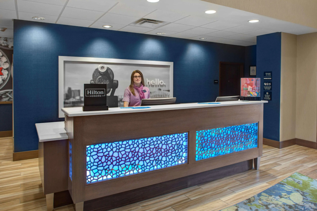 Hampton Inn & Suites Syracuse North Airport Area - фото 26
