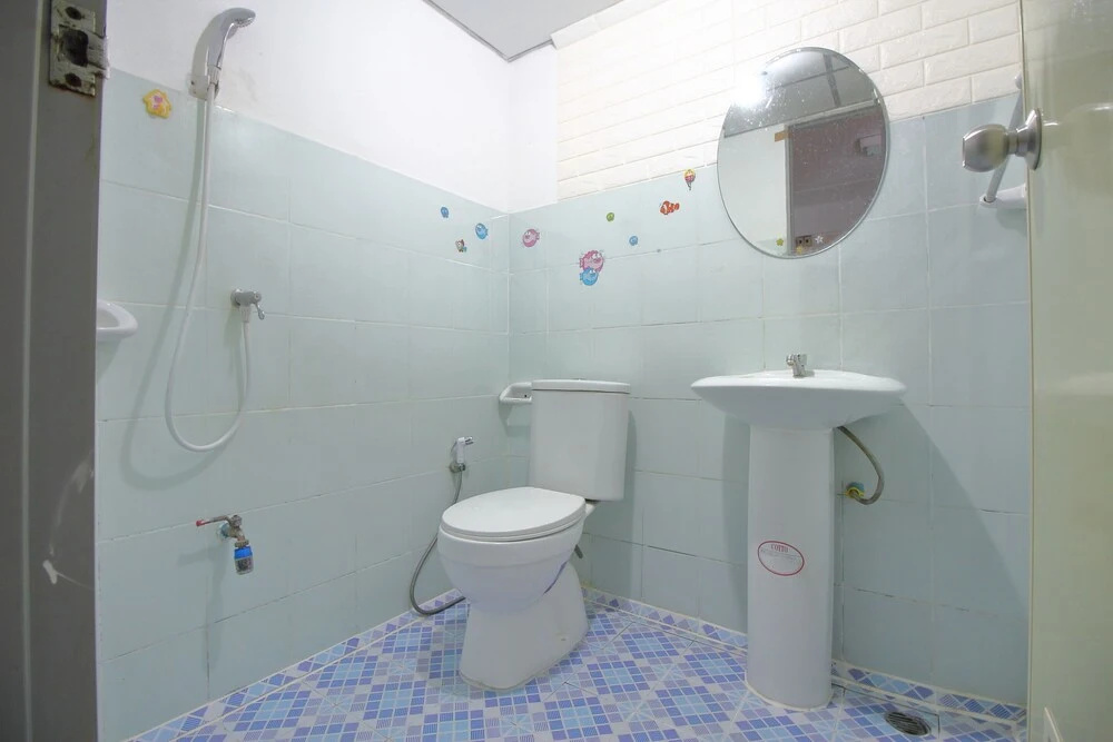 Greenplace by OYO Rooms