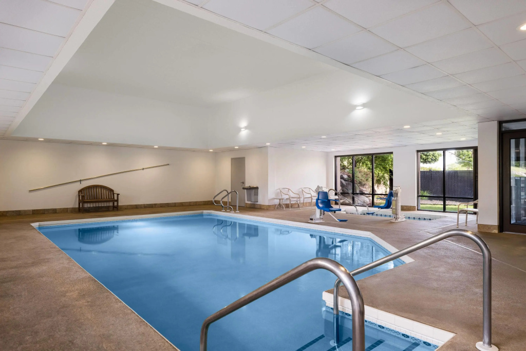 AmericInn by Wyndham Madison West - Général