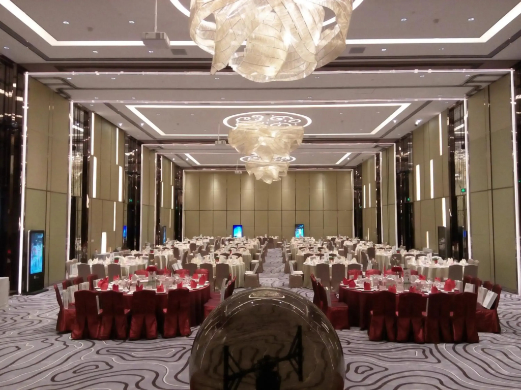 Baiyun Hotel Guangzhou - фото 32