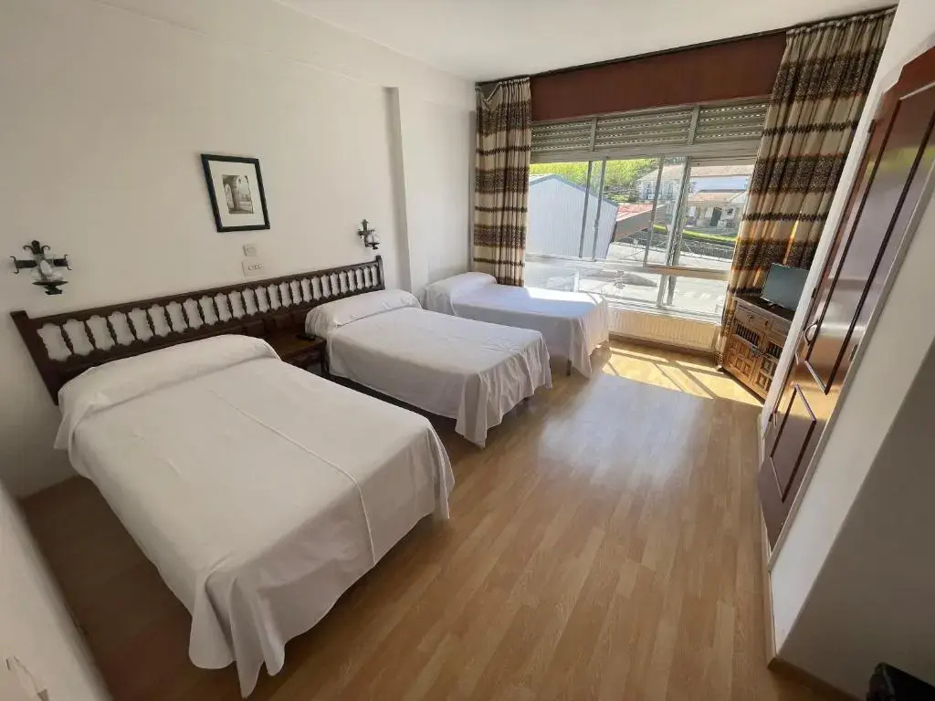 Economy Quadruple room
