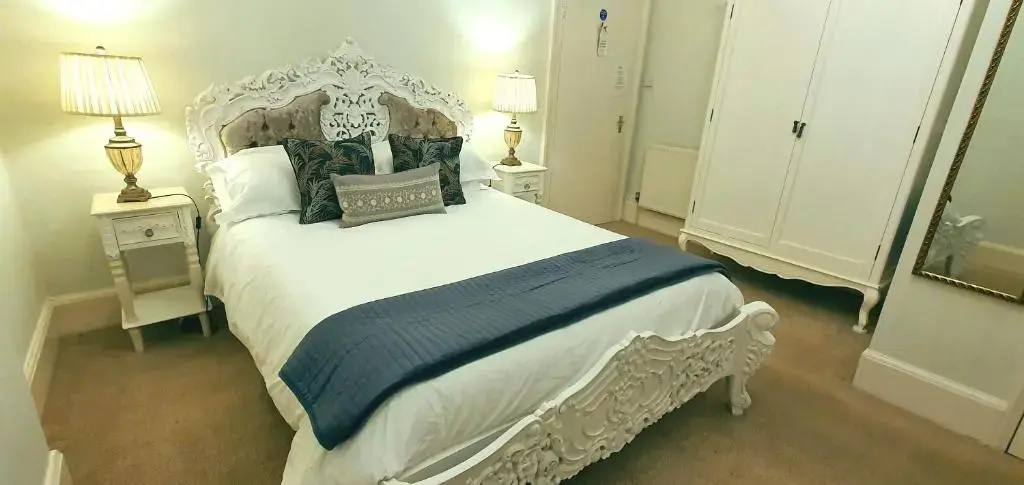 Fleurie Guest House