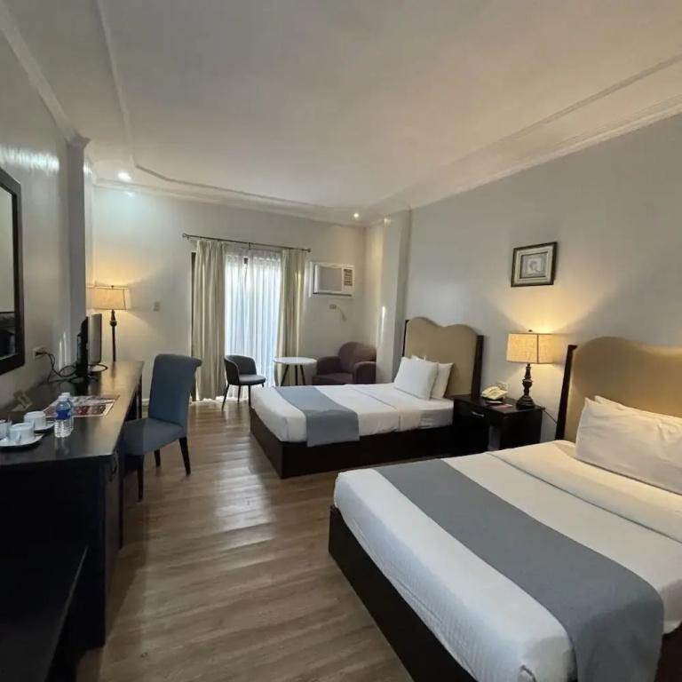 Double Junior Suite (twin beds)
