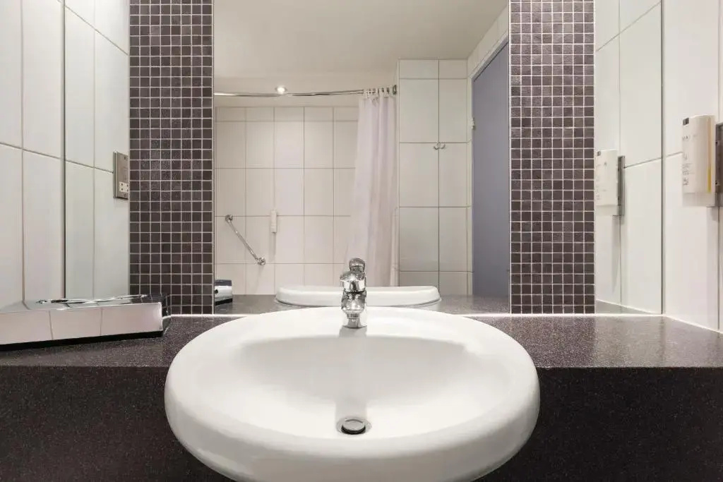 Ramada by Wyndham London North M1 - Chambres