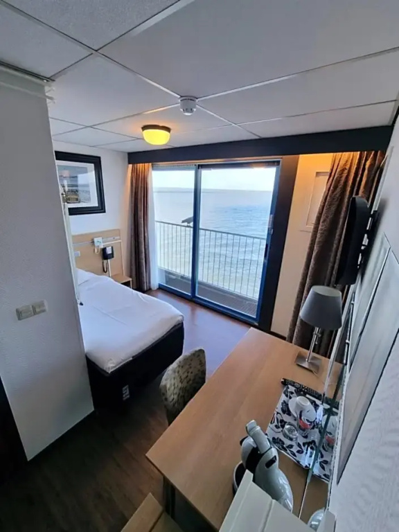 Standard room with sea view