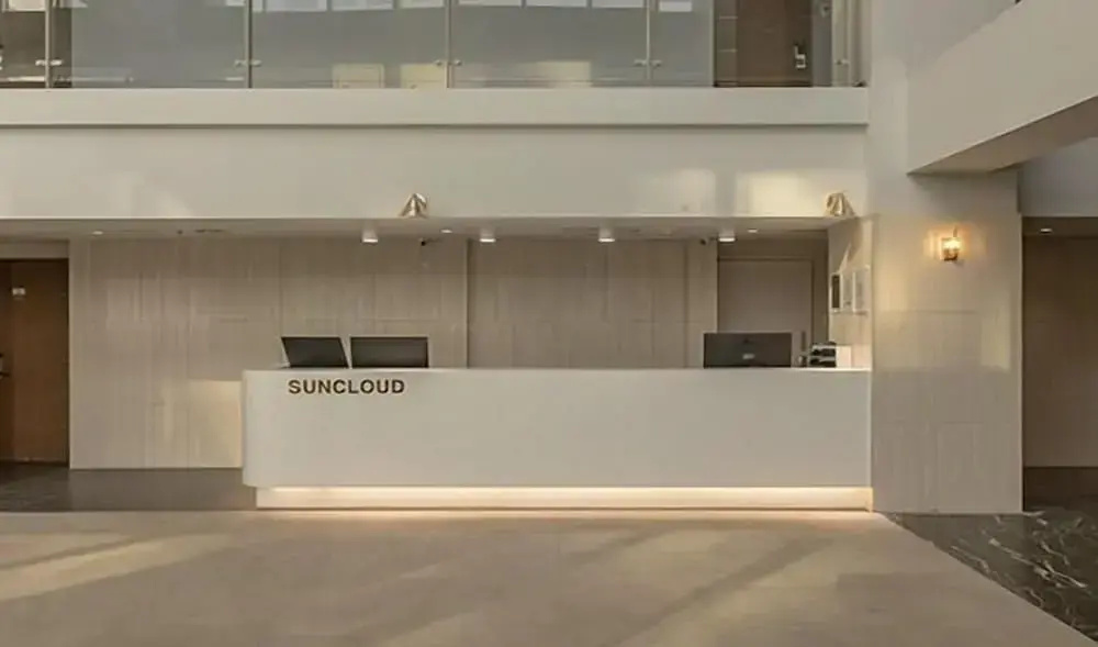 Suncloud Hotel