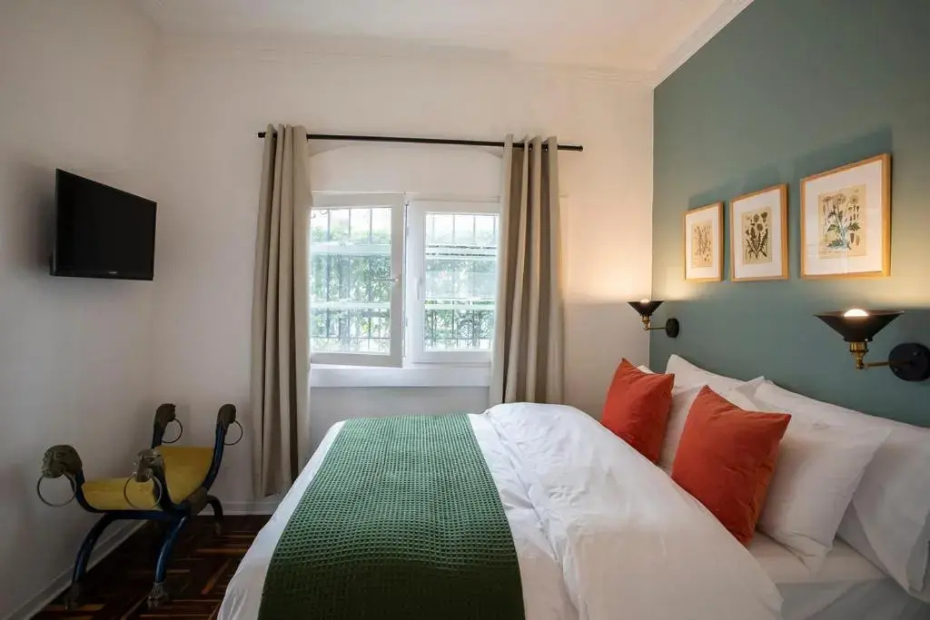 Standard Double room with garden view (full double bed)