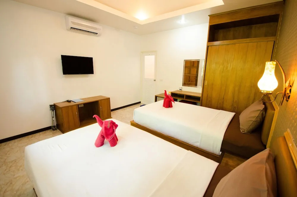 Deluxe Double room (twin beds)