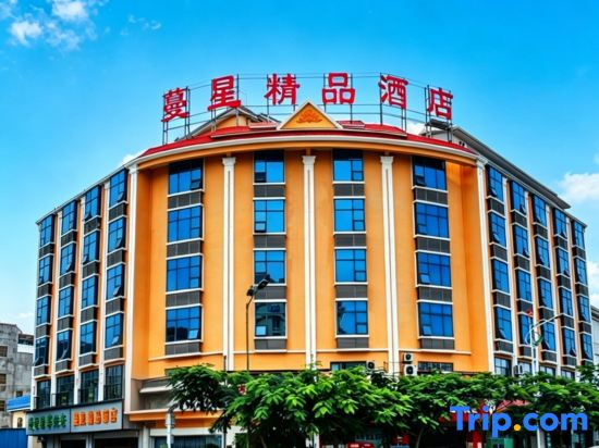 Ruili Manxing Boutique Hotel