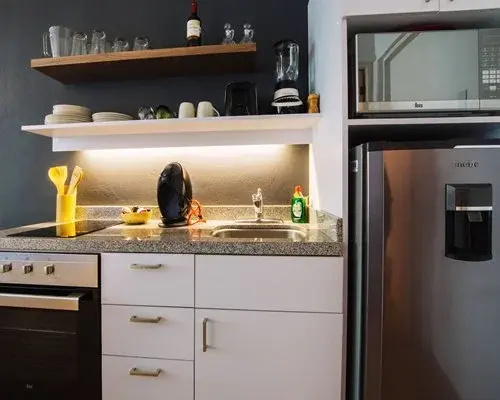 Food & Beverage