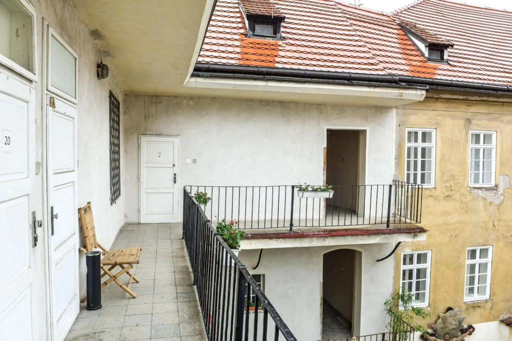 Prague Locals Monastery Apartments