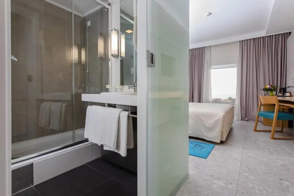 Hotel Lero Room Type - Family Room Hotel Lero Room Type - Family Room