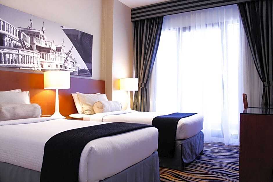 Golden Sands Hotel Apartments