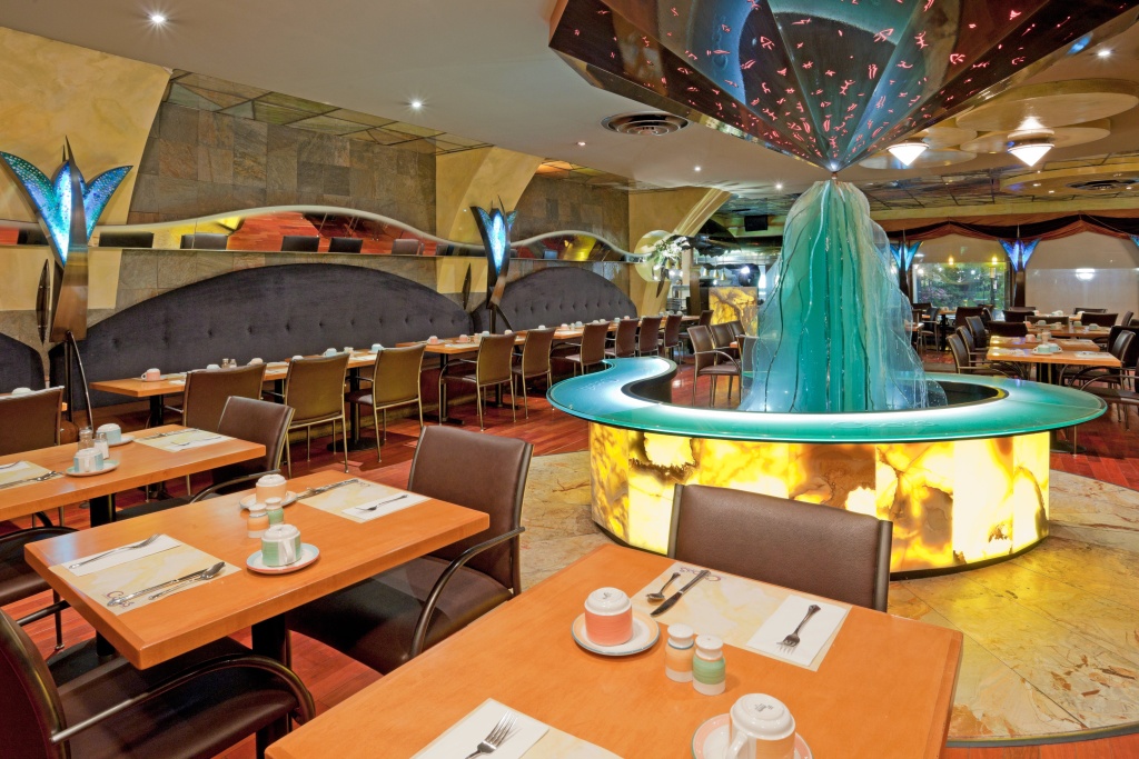 Holiday Inn Niagara Falls - By The Falls by IHG - Général