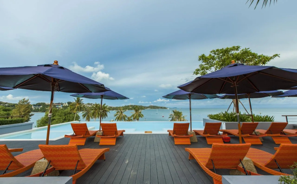 Отель Bandara Beach Resort, Phuket — фото