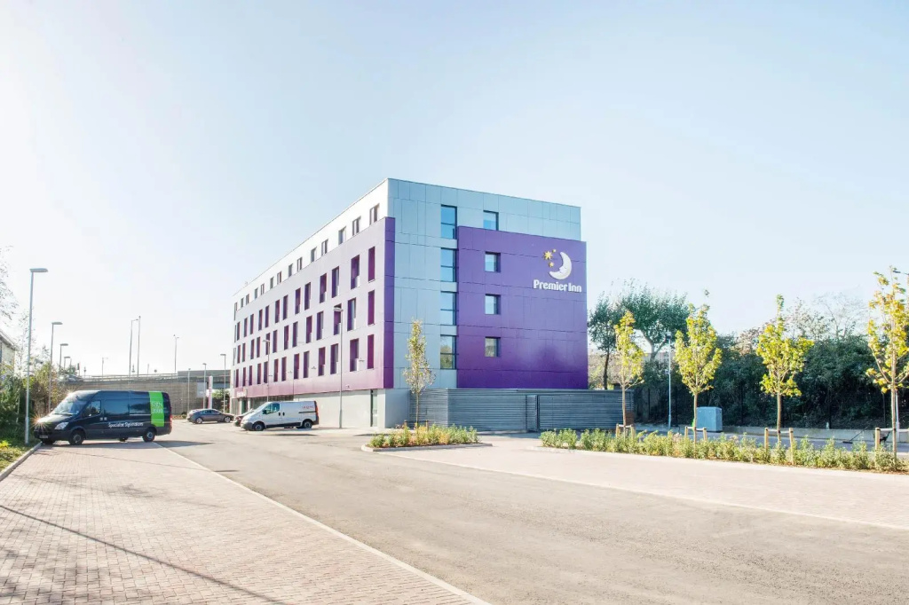 Premier Inn London Edmonton - Général