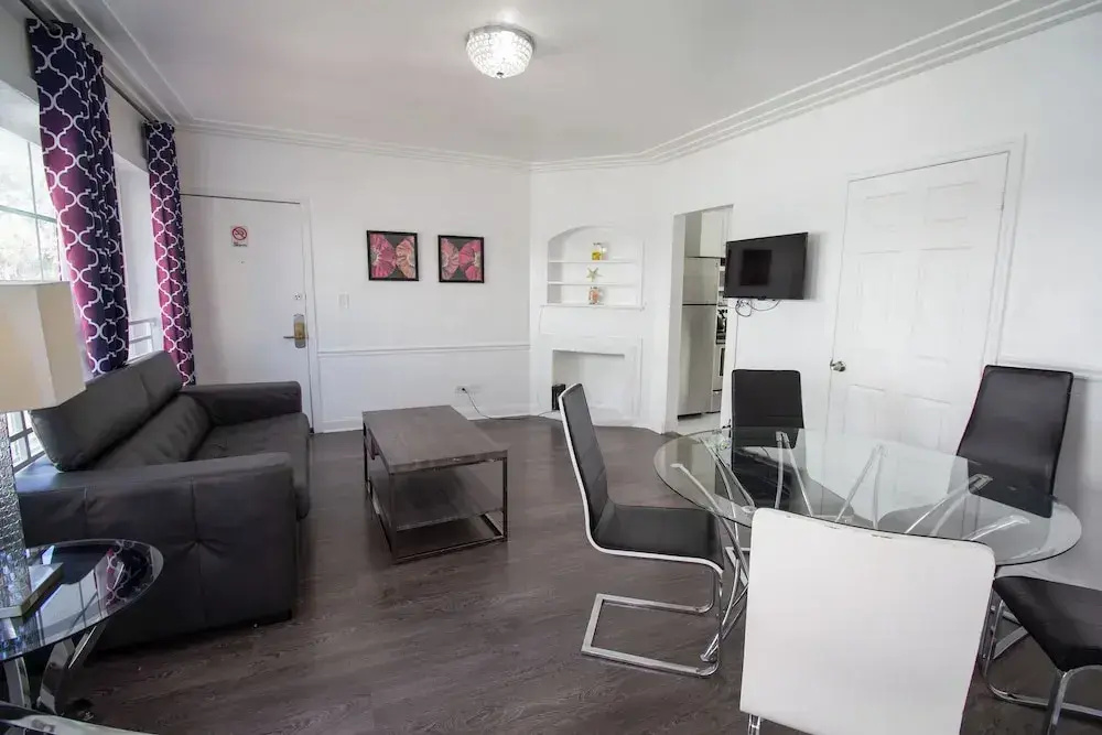 3 Bedrooms Deluxe Apartment