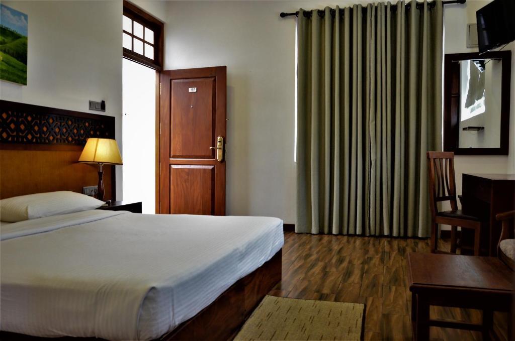 Heaven Seven Hotels