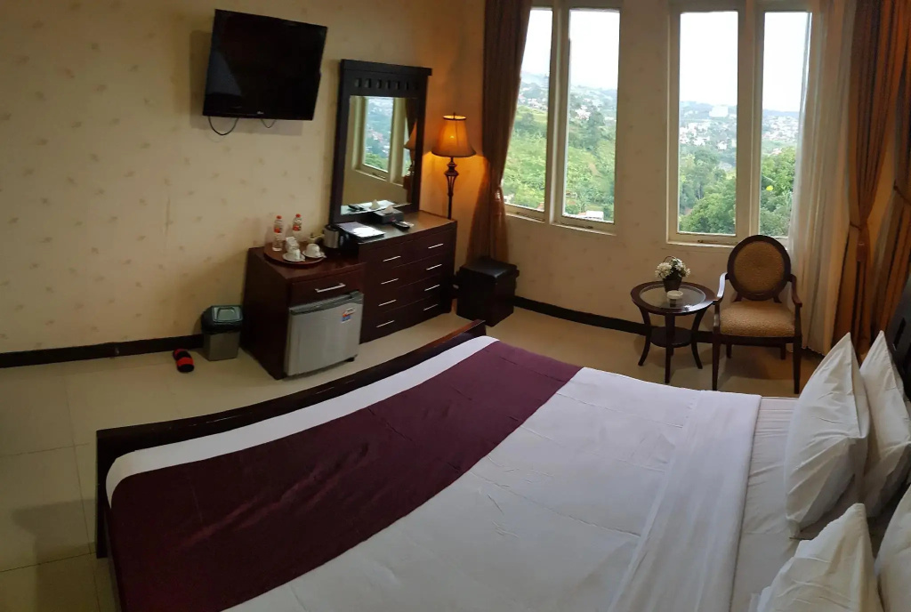 Superior room
