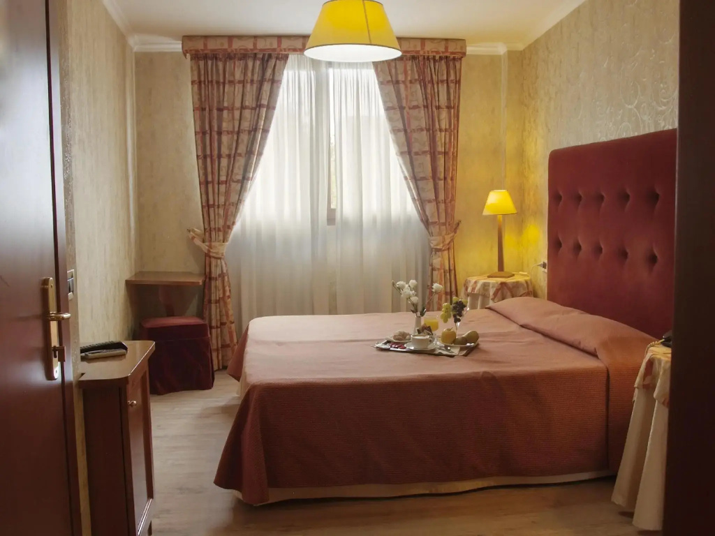 Economy Double room (full double bed)