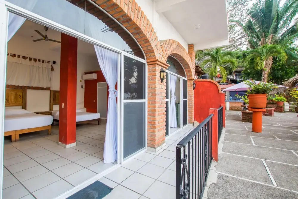 Balcony & Terrace