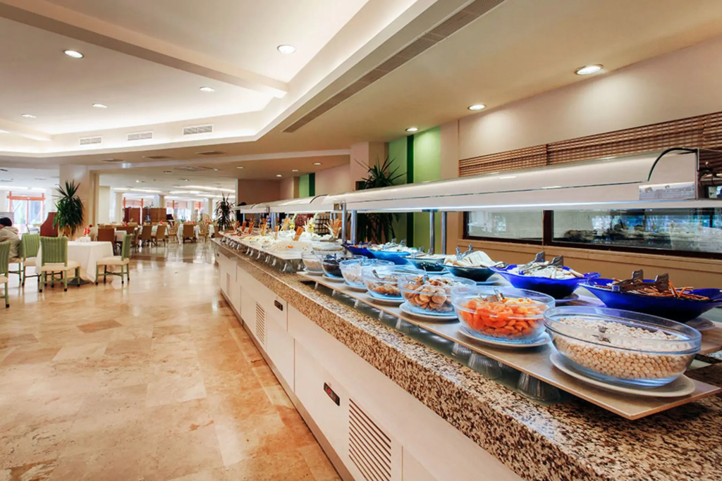 Hotel photo 12