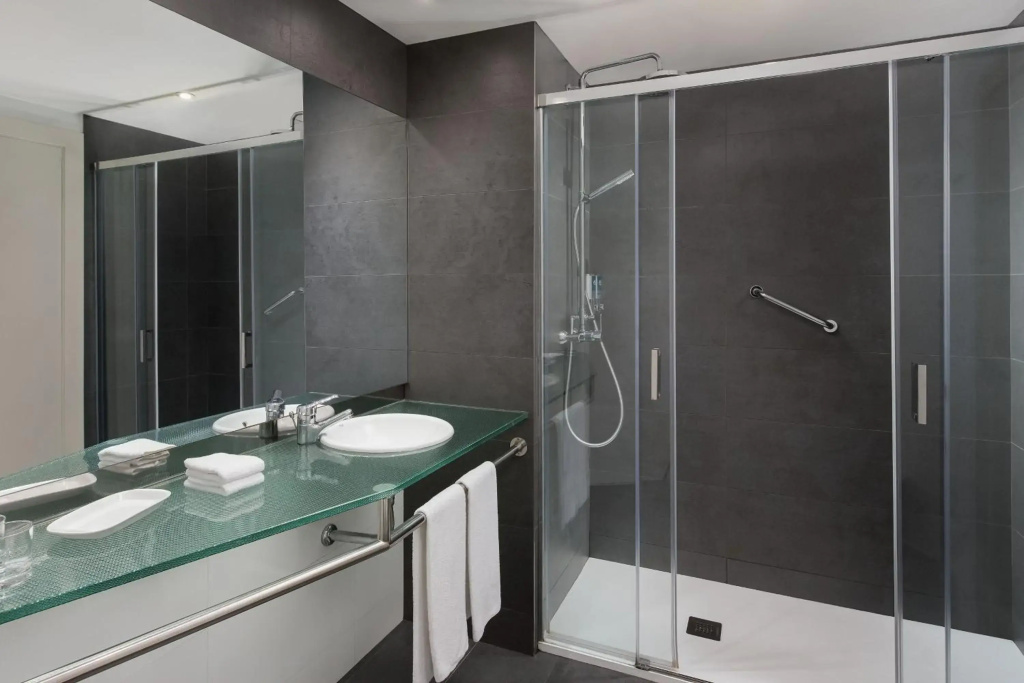 Renaissance Barcelona Hotel - фото 29