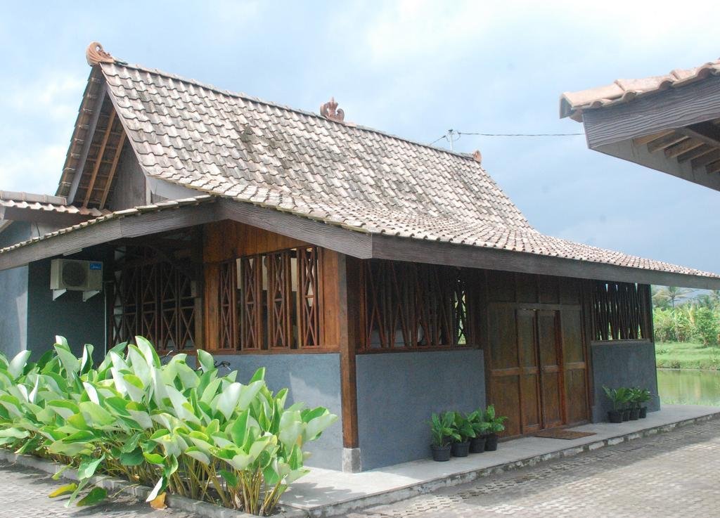 Puri Menoreh Hotel & Restaurant image