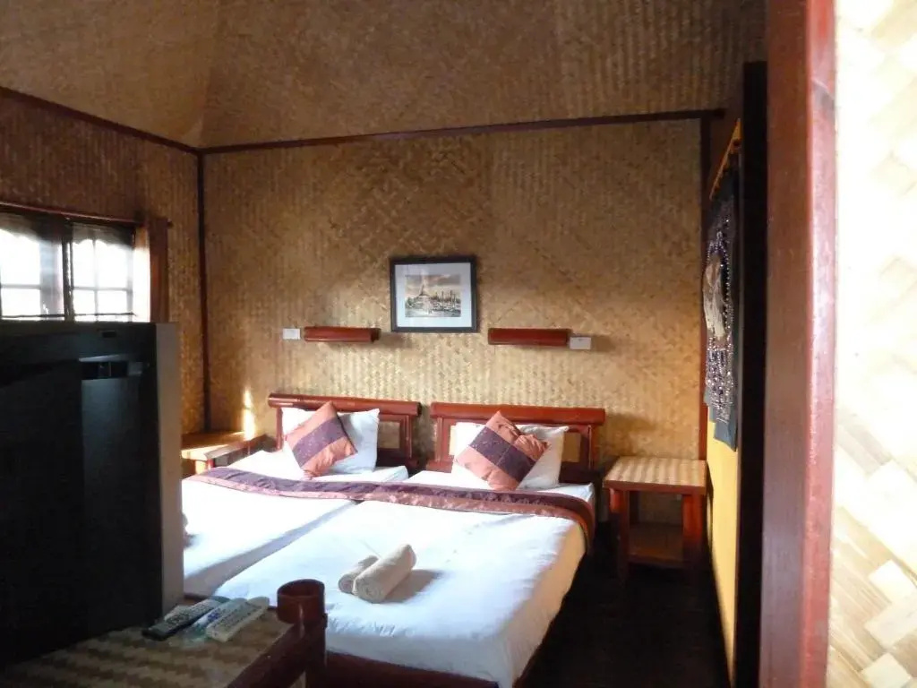 Deluxe Bungalow
