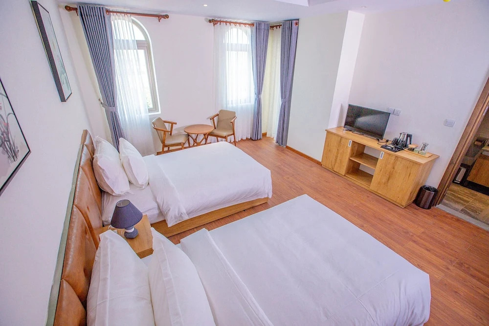 Двухместный номер Standard с красивым видом из окна 2 отдельные кровати в Sea Breeze Hotel & Villa