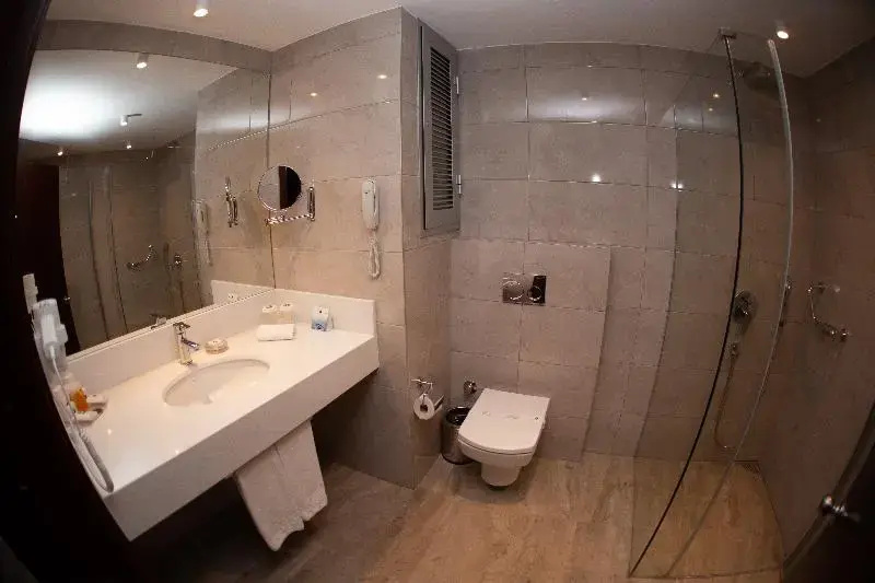 Deluxe Double room with balcony (full double bed)