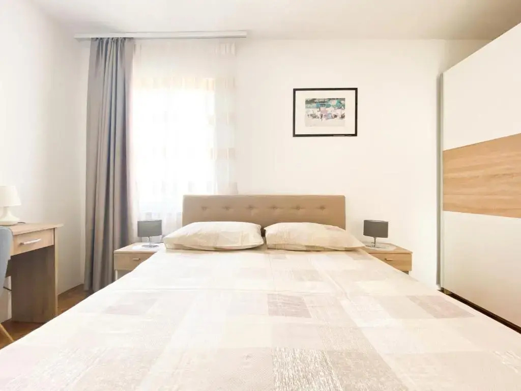 1 Bedroom Apartment with sea view