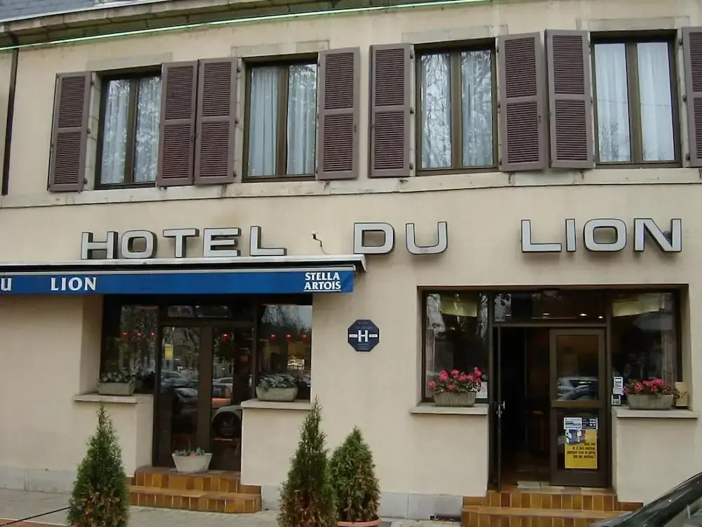 Voir la photo 1 — Hotel Du Lion