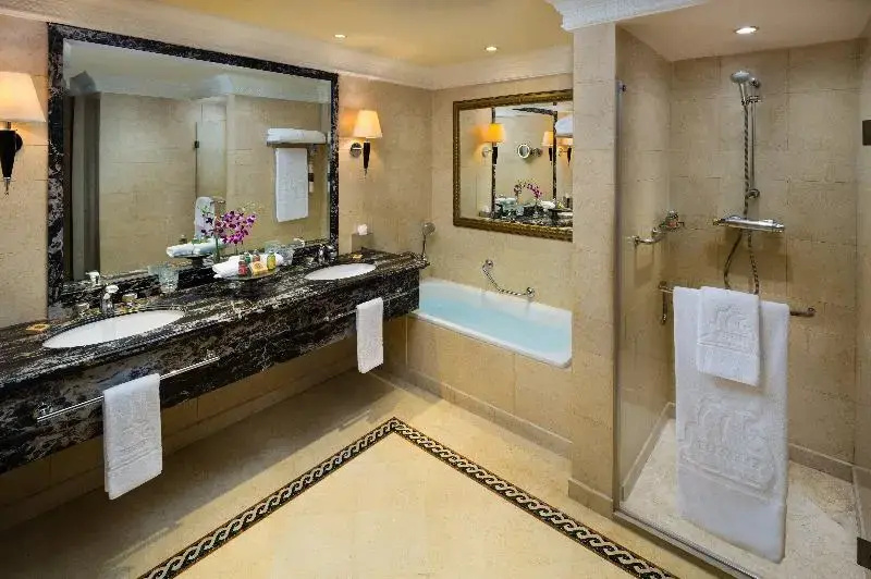 Suite with view