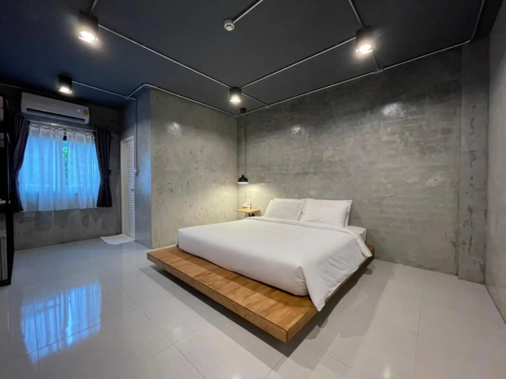 Loft Space Hotel — 4