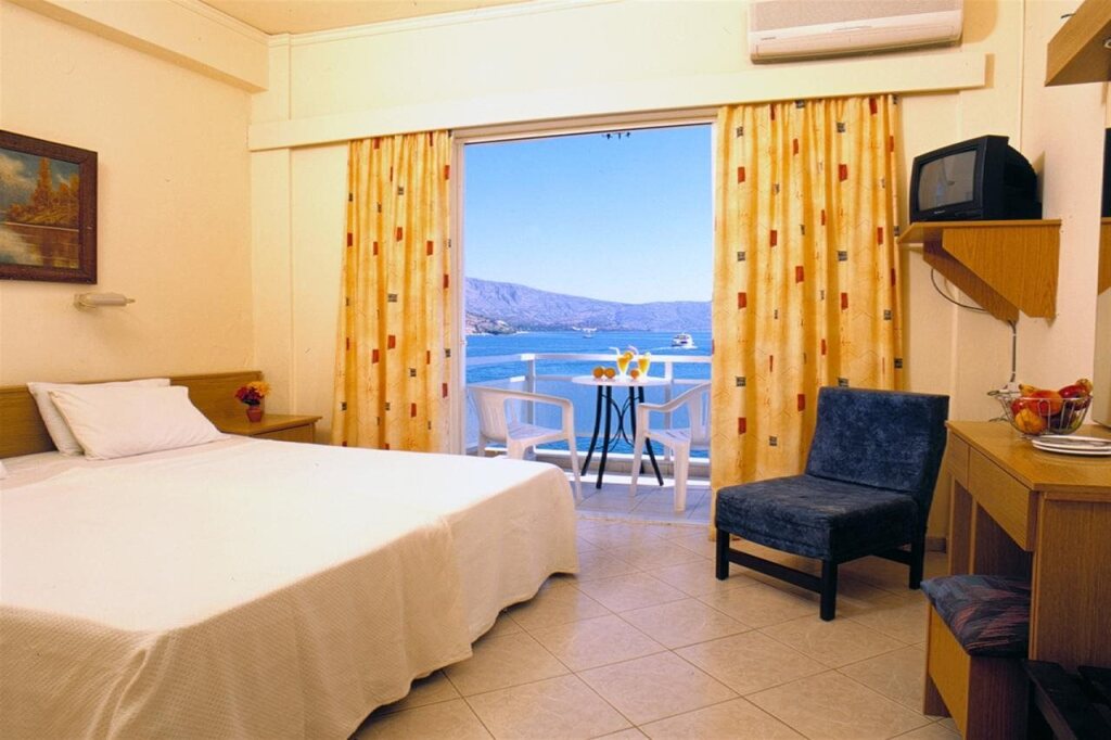 Aristea Hotel by null