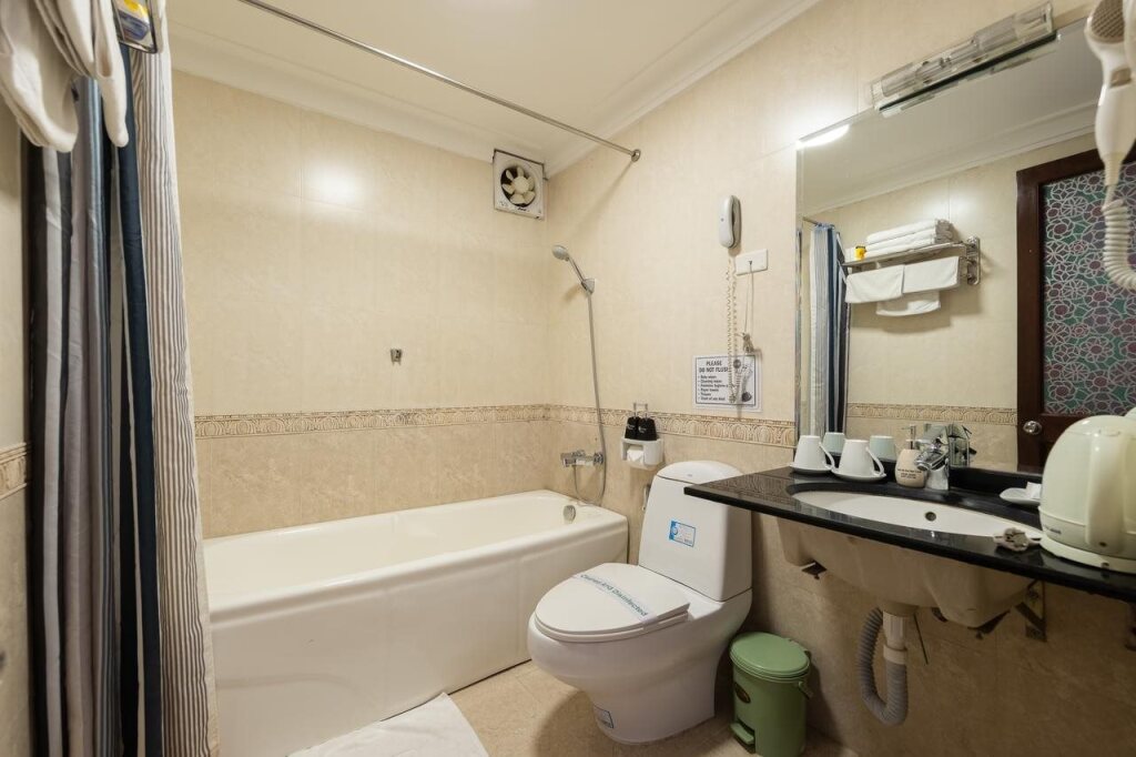 Hanoi Little Town Hotel by null