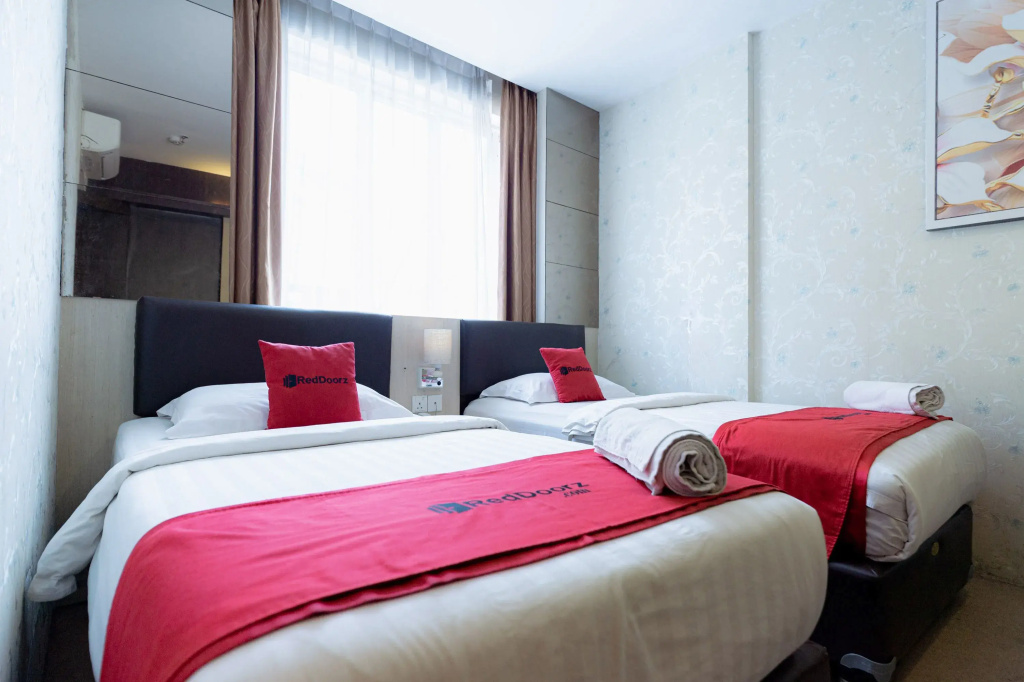 RedDoorz Premium near Grand Batam Mall - Chambres