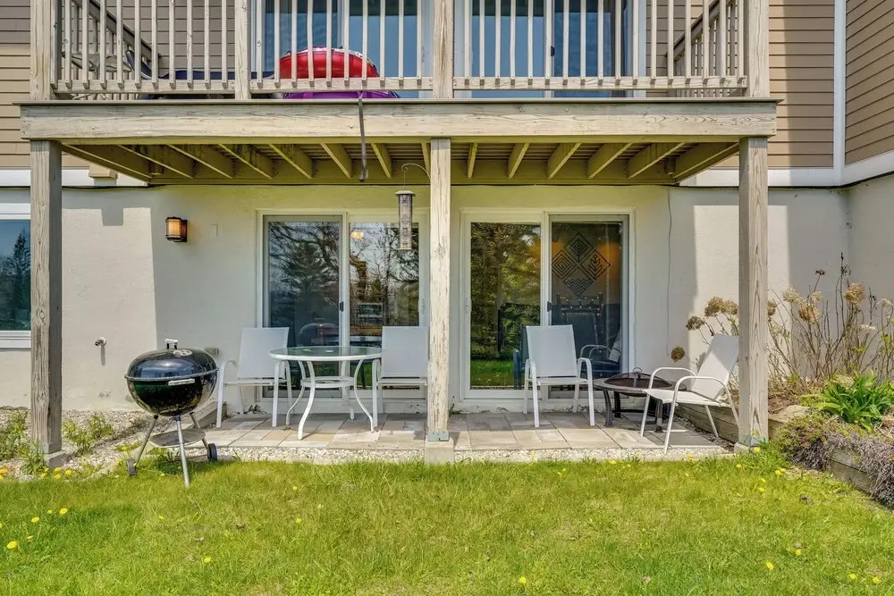 Ski-in/ski-out Peru Condo w/ Fire Pit & Grill! - фото 14