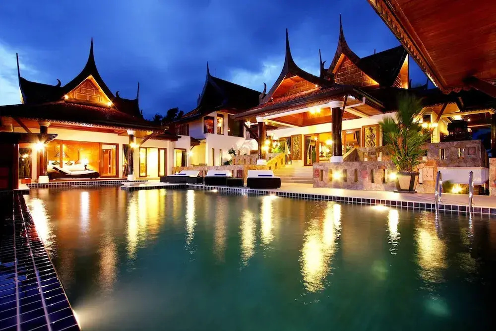 Patong Villa-Reuan Thai