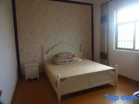 3 Bedrooms Cottage