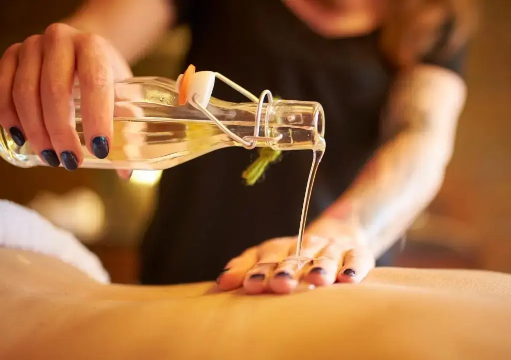 Food & Beverage