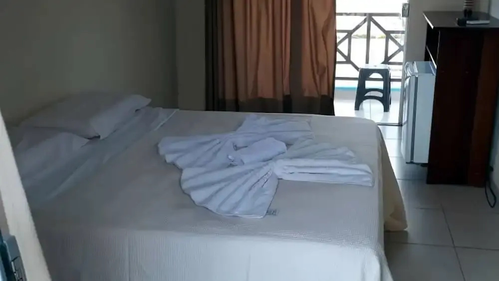 Standard Double room with city view (full double bed)