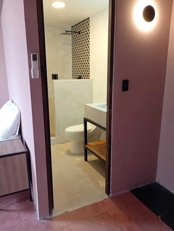 Economy room